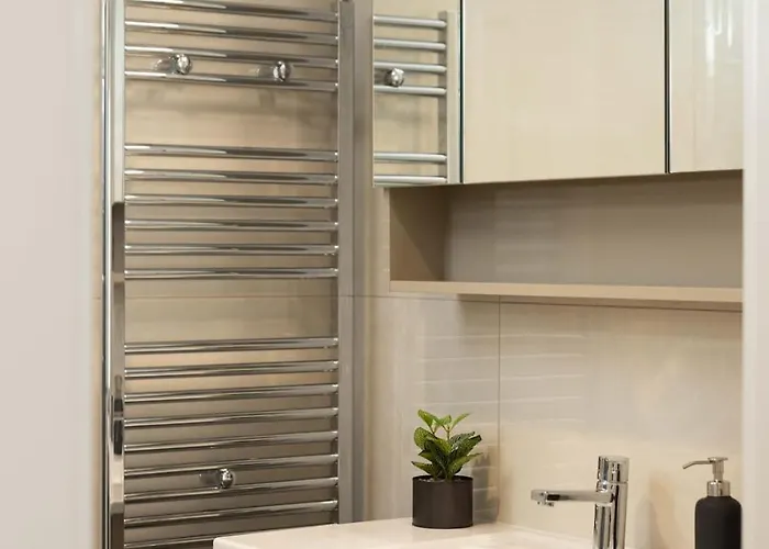 Mountain Views Diamond - 2br - 15th Floor - Free Parking * Skopje