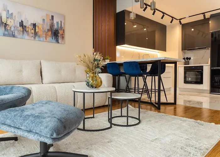 Mountain Views Diamond - 2br - 15th Floor - Free Parking Apartament *