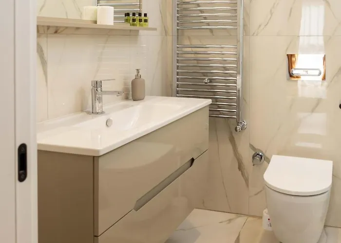 Mountain Views Diamond - 2br - 15th Floor - Free Parking Apartament *